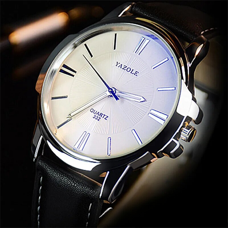 Blaue Glas-Lederuhr