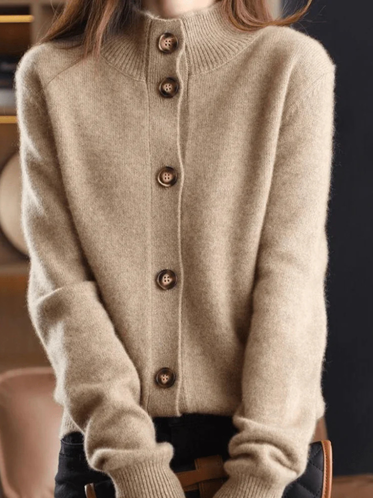 Sofia Knopf Strickjacke