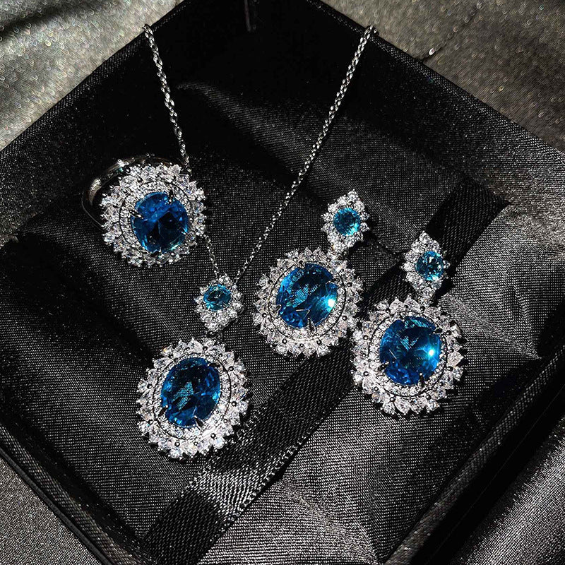 Blaues Vespera Aetherin Set aus Weißgold