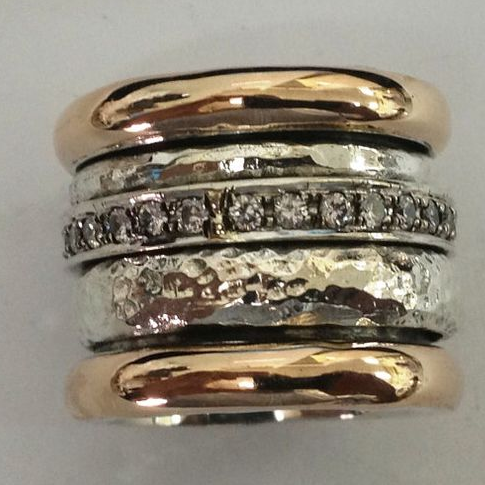Dicker Retro Ring Goldene und Silber