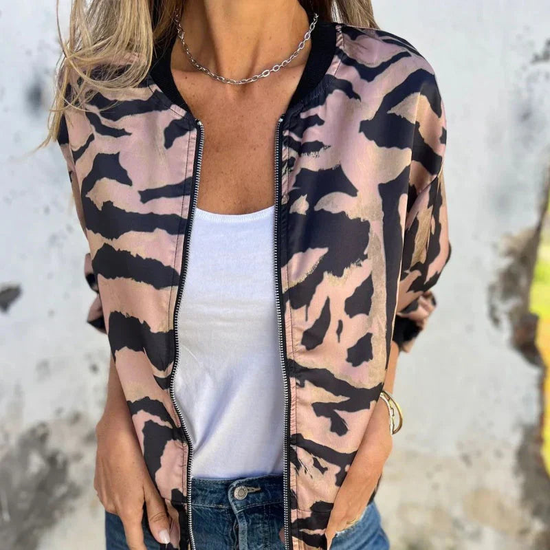 Maríssa Maria Bomberjacke mit Zebra Drucken und Reißverschluss
