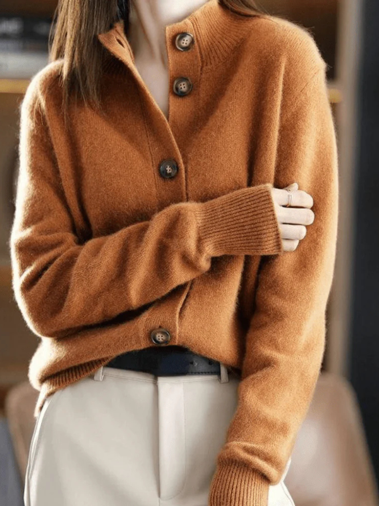 Sofia Knopf Strickjacke