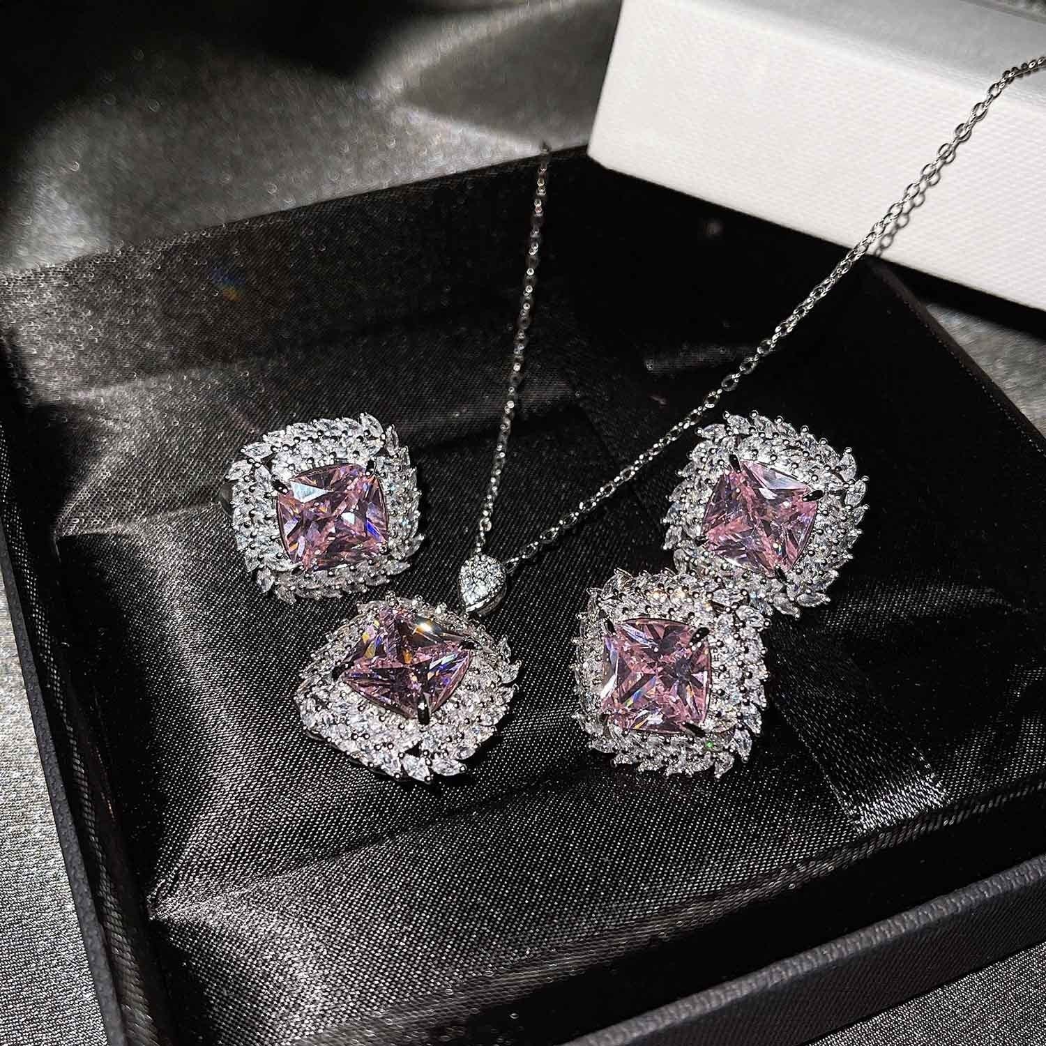 Caelith Verdane Set in Rosa aus Weißgold